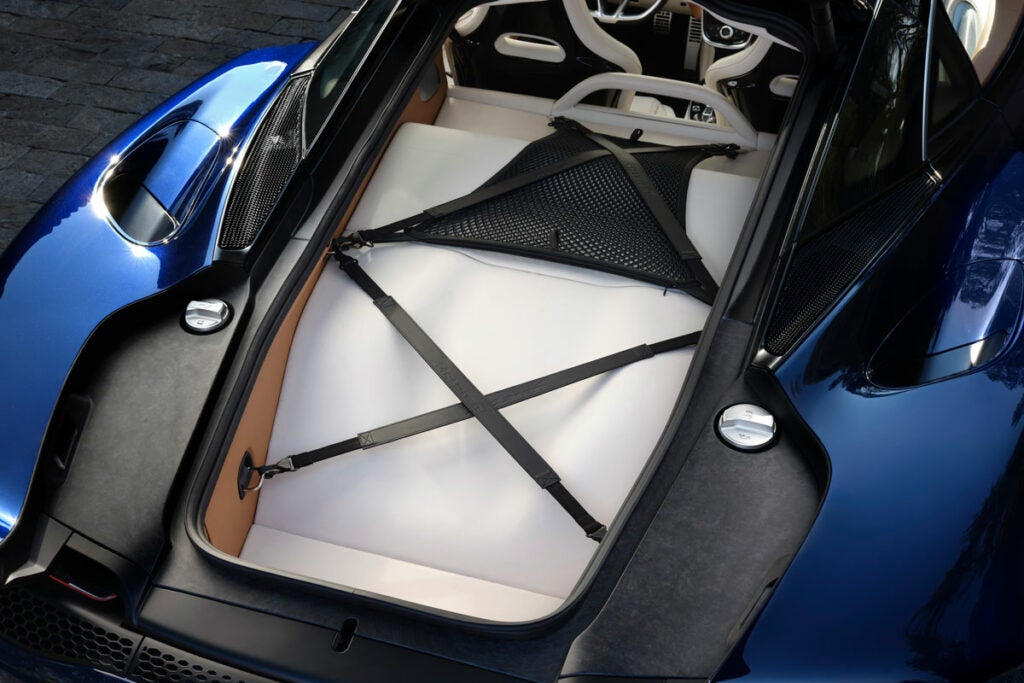 McLaren GT trunk space
