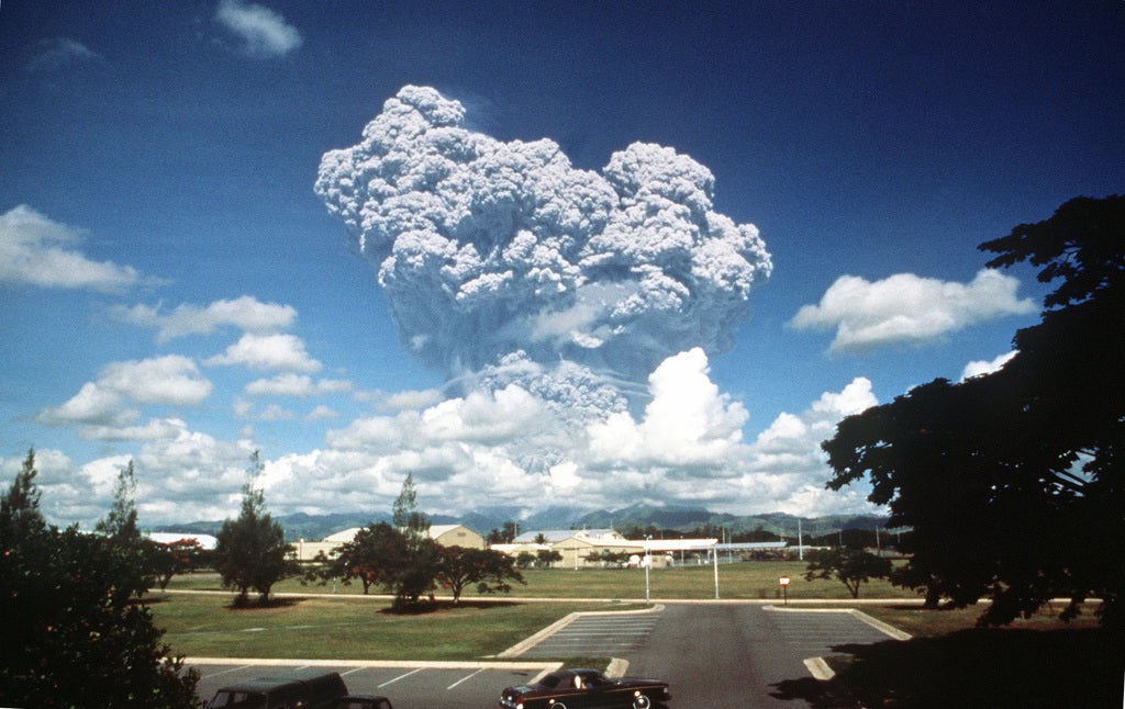 1991 eruption of Mount Pinatubo in the Philippines